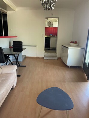 Living area - Garden level (Ajaccio)