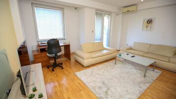 Apartment | Living area