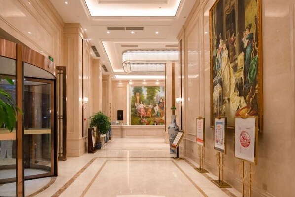 Interior - Vienna International Hotel (Chengdu Exhibition Center Zhonghe Metro Station) (Chengdu)