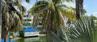 Hermoso Lagos del Peñon