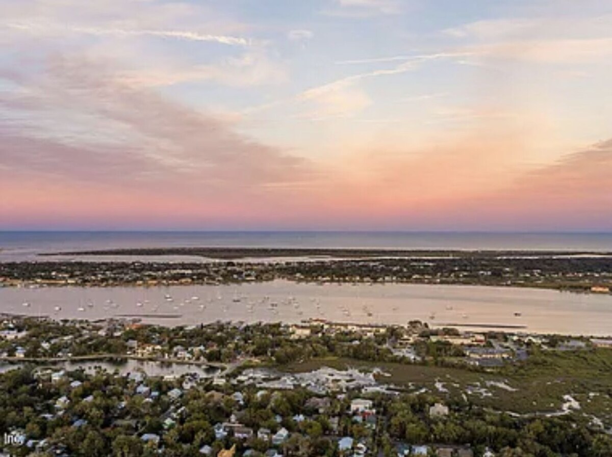Photo 17 of Coastal Charm