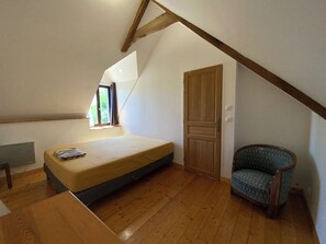 3 bedrooms, WiFi