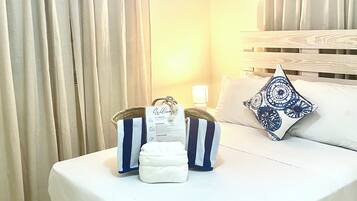 5 bedrooms, in-room safe, iron/ironing board, free WiFi