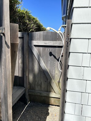 Property grounds - Casa Grande overlooking Twin Lakes Beach (Santa Cruz)