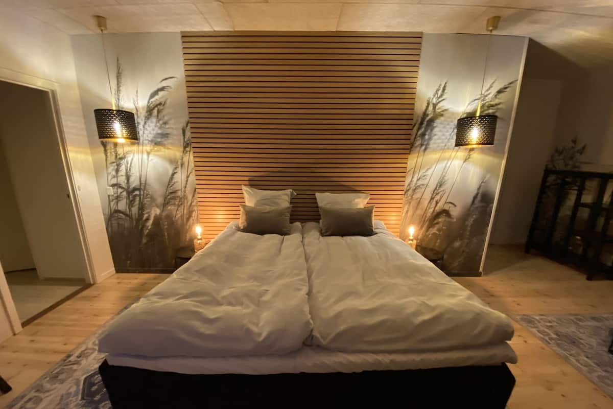 In-room safe, desk, blackout curtains, soundproofing