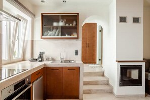 Fridge, oven, coffee/tea maker, toaster - Irene's Garden, Evaggelia (Rethymno)