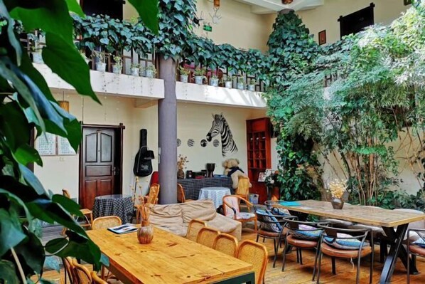 Interior - Maple Leaf Inn Lijiang (Lijiang)