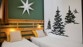 1 bedroom, iron/ironing board, travel crib, WiFi