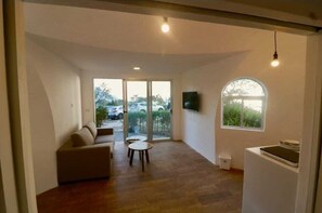 Suíte estúdio conforto, várias camas, vista para o jardim (Igloo Suite 8) | Área de estar