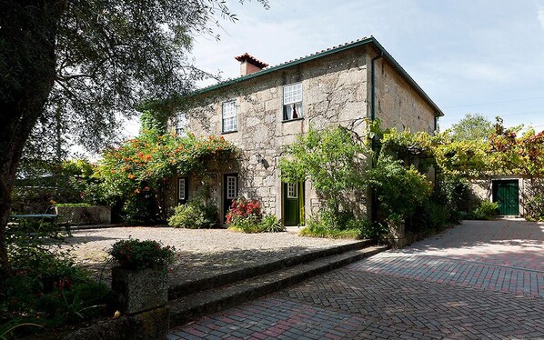 Exterior - Casa de Abbades (Ponte de Lima)