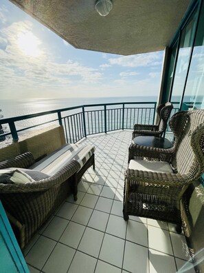 Property grounds - LUXURY LIVING CLEARWATER BEACH DIRECT GULF FRONT (Clearwater Beach)