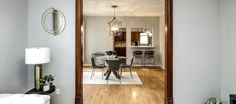 Chic and comfy bungalow across from hospitals.