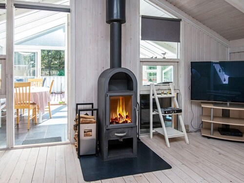 6 Person Holiday Home in Ulfborg-by Traum