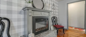 Lovely Home in the Heart of Springfield