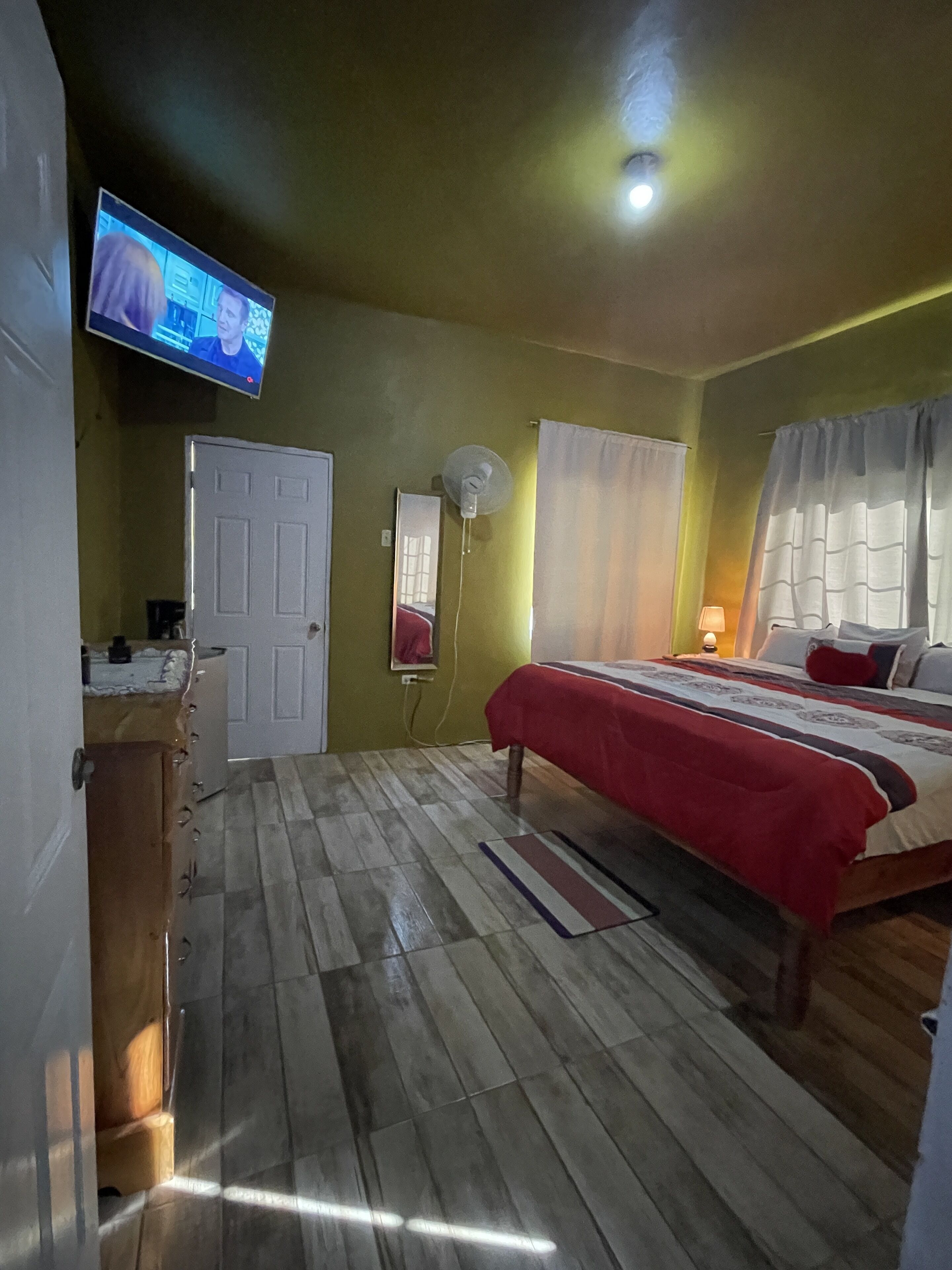 1 chambre, accès au Wi-Fi (inclus), literie fournie