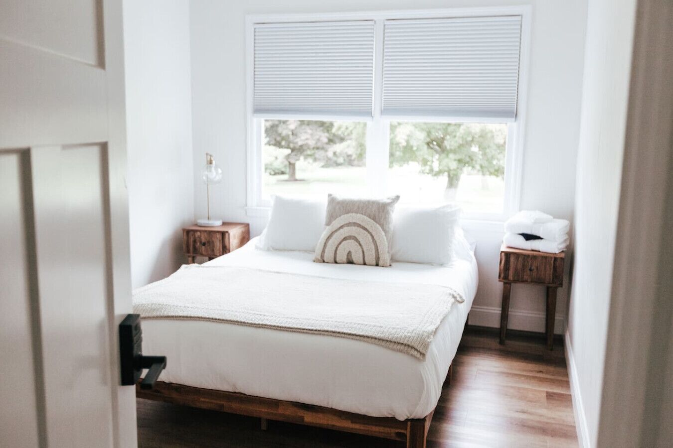 Bureau, fer et planche à repasser, Wi-Fi, literie fournie