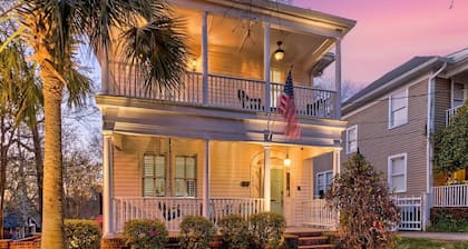 Historic Southern Beauty 4bed Charming Cola Home!