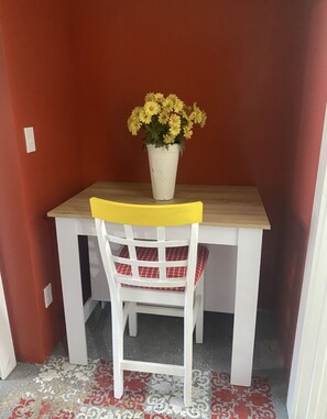 Interior - The Checkered Daisy Cottage: Colorful and Fun (Price)