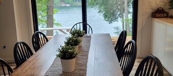 Cozy Lakeside Living