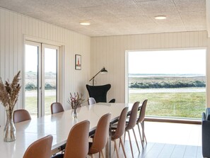 House | Dining