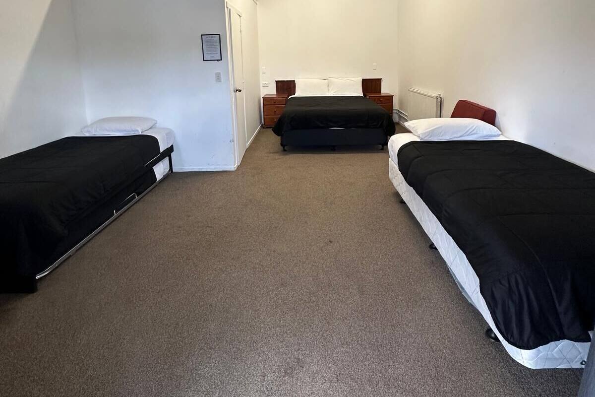 Family Room | Free WiFi, bed sheets