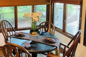 Dining - Waterfront Pine Knoll Shores Gem w/ Boat Dock (Pine Knoll Shores)