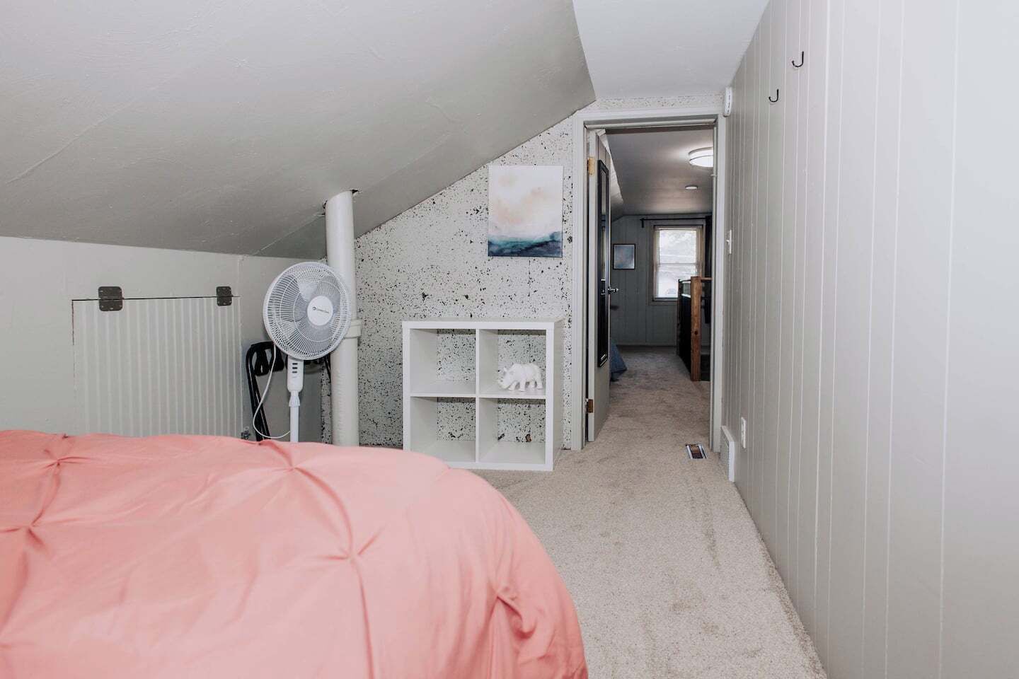 3 bedrooms, iron/ironing board, travel cot, free WiFi