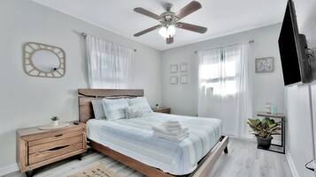 Villa familiar | 2 habitaciones, escritorio, tabla de planchar con plancha y wifi gratis