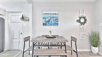 Family Villa | Private kitchen | Full-sized fridge, microwave, oven, stovetop