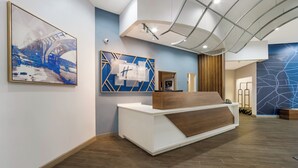 ฝ่ายต้อนรับ