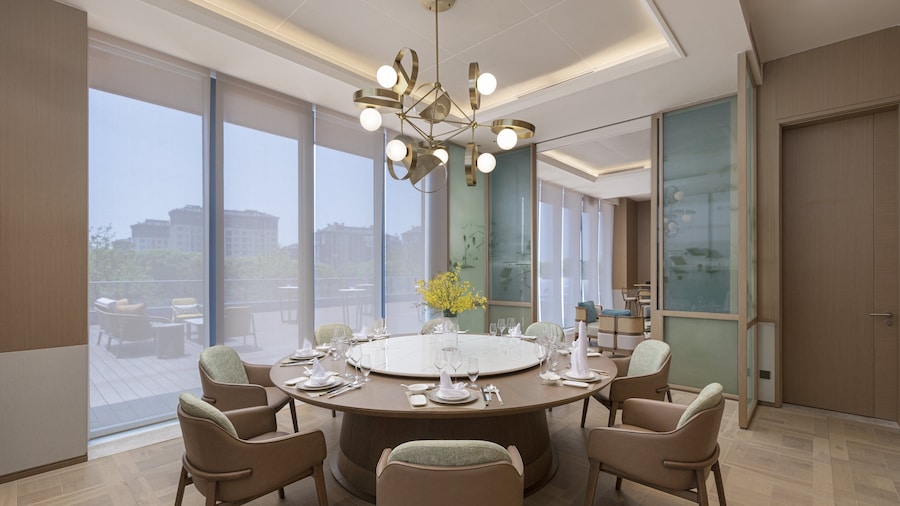 Holiday Inn Deqing Xinshi Ancient Town by IHG