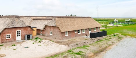 House | Exterior