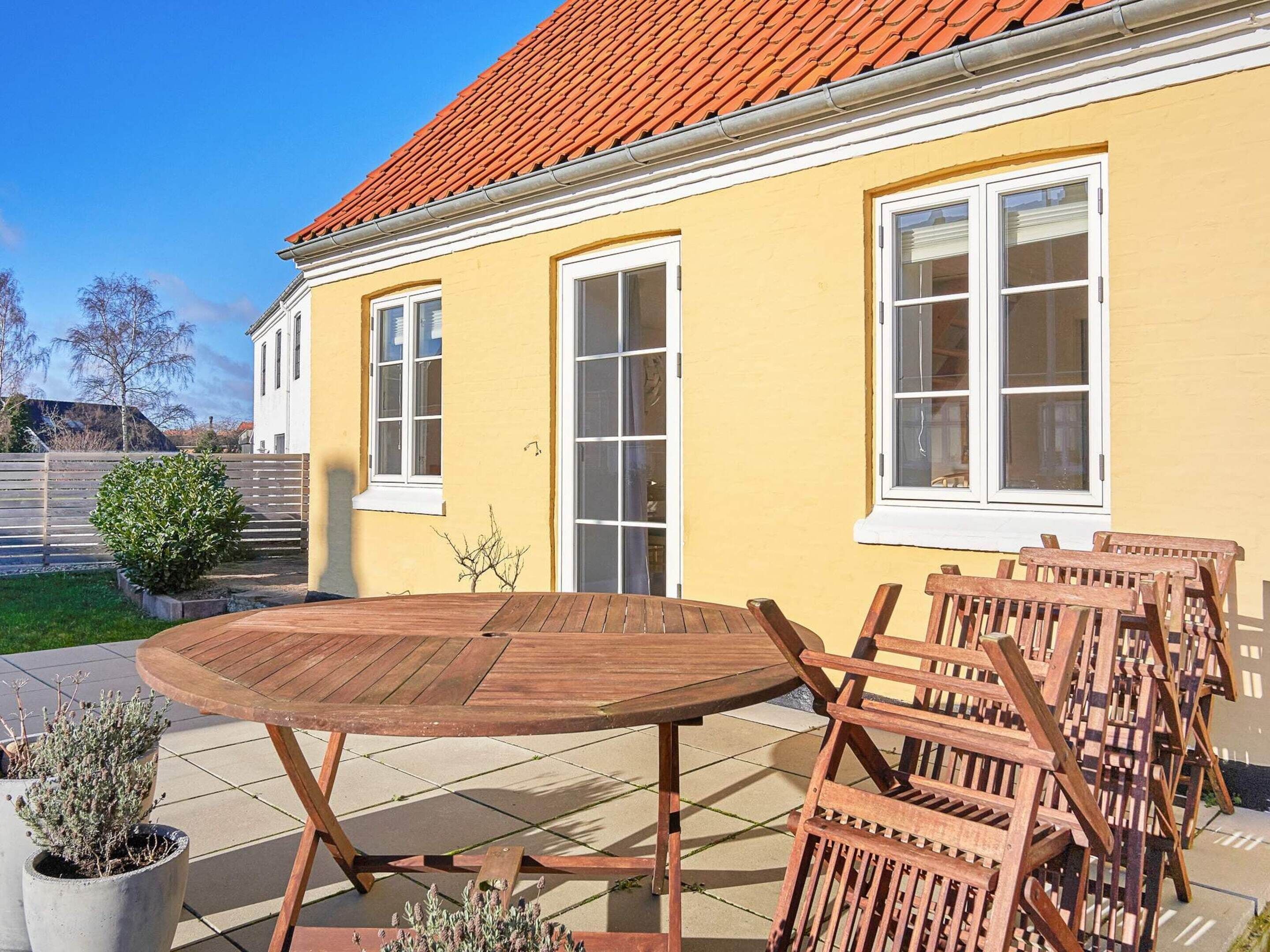 House | Outdoor dining