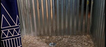 The Artists Cottage ~ Fun desert getaway