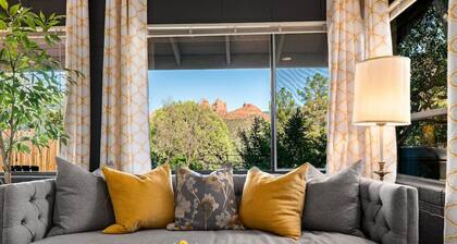 B440B Smith Road BBBBB · Fantastic Uptown Getaway