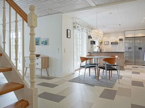 House | Dining - 8 Person Holiday Home in Nexo (Nexø)