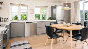 Ảnh chưa phân loại, 5 trong số 23 ảnh, nút
