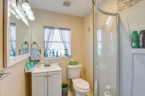 Articles de toilette (gratuits), serviettes fournies