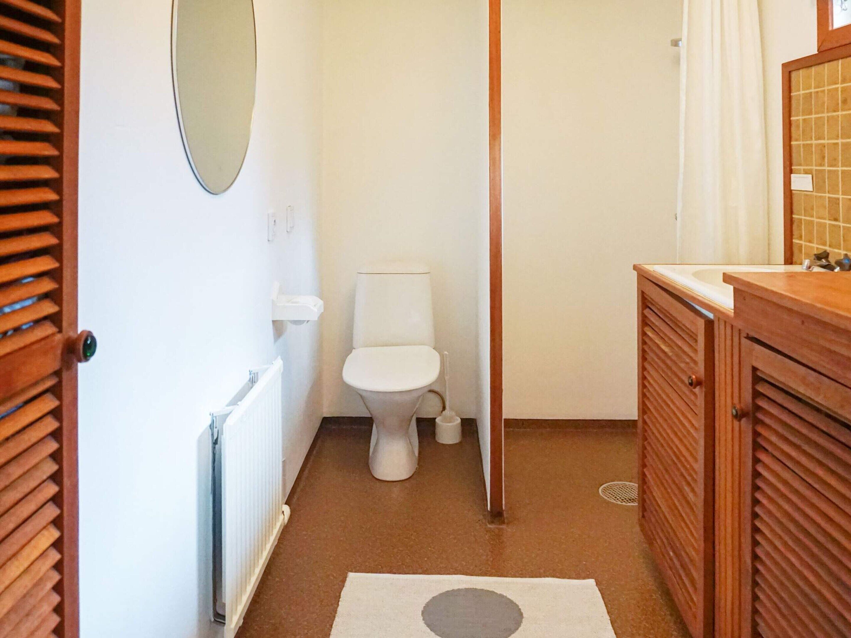 House | Bathroom