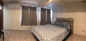 9 bedrooms, in-room safe, desk, iron/ironing board