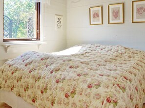 House - 6 Person Holiday Home in Graddo (Gräddö)