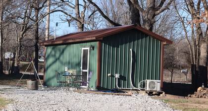 Studio Cabin on Grand Lake near Bernice State Park
53996 E 270RD, Afton OK 74331