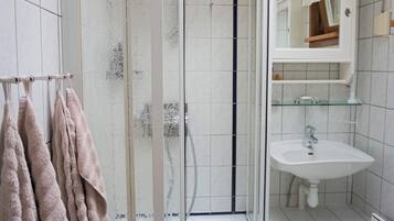 House | Bathroom