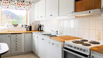 House | Private kitchen