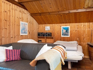 House | 1 bedroom