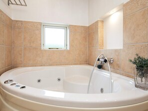 House | Spa treatment - 5 Star Holiday Home in Otterup (Otterup)