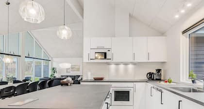 16 Person Holiday Home in Vaeggerlose