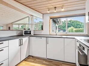 House | Private kitchen - 4 Star Holiday Home in Ansager (Ansager)