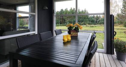 6 Person Holiday Home in Hals-by Traum