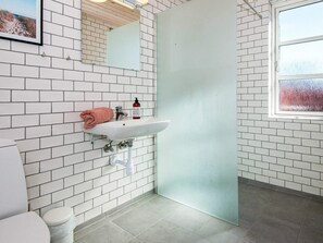 Bathroom - 4 Star Holiday Home in Ebeltoft (Ebeltoft)